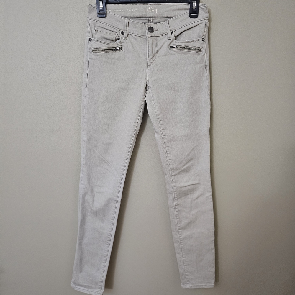 LOFT Light Gray Skinny Jeans Women's